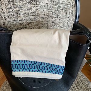 NWT Tory Burch Perforated Logo Hobo Tote (35862)